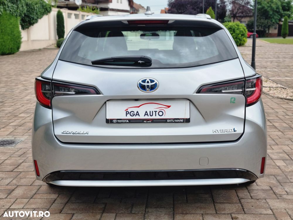 Toyota Corolla 1.8 HSD Dynamic - 10