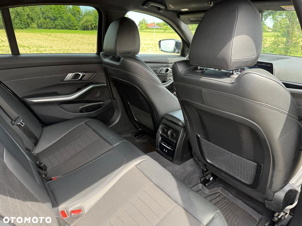 BMW Seria 3 - 19