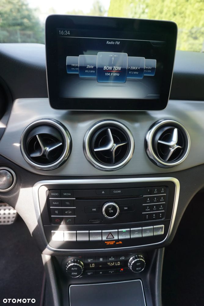Mercedes-Benz GLA 220 4-Matic AMG Line - 30