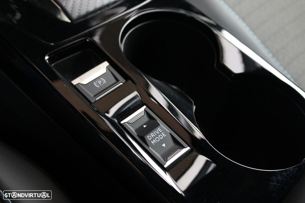 Peugeot e-2008 50 kWh Allure - 22