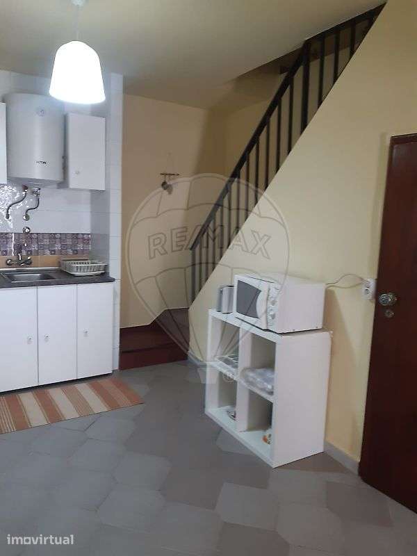 Moradia T2 para arrendamento - Grande imagem: 2/19
