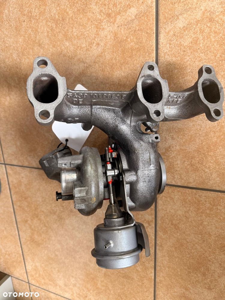 Turbina Volskwagen VW Audi 1.4 TDI BMS 045253019J - 3