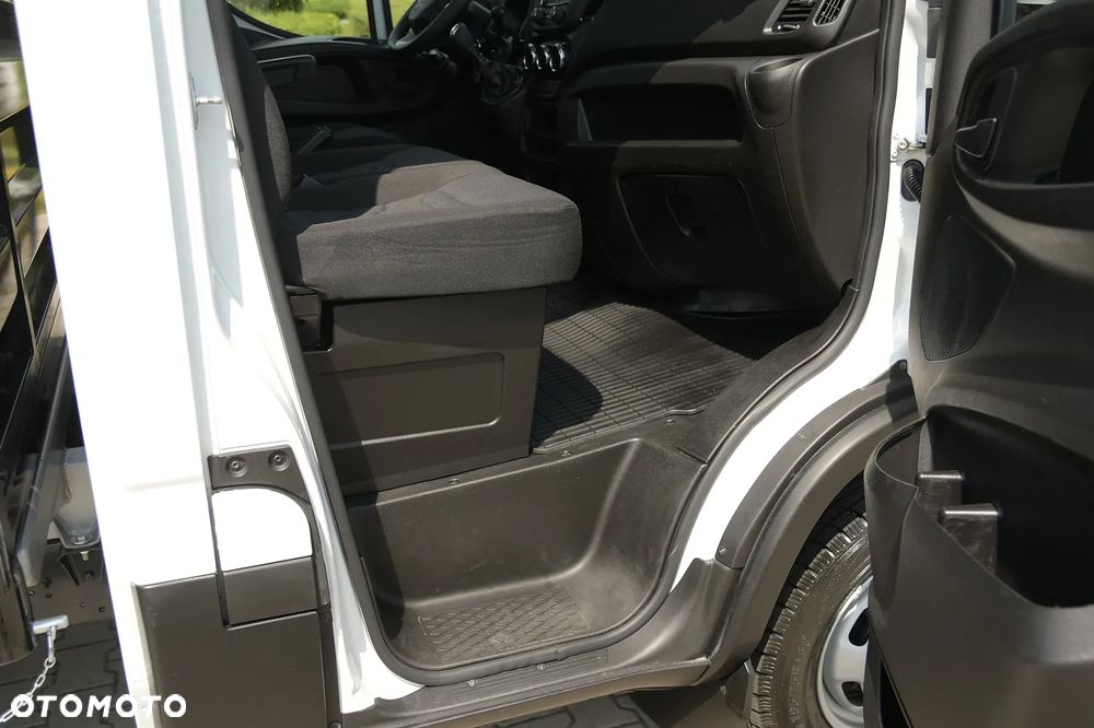 Iveco DAILY/50C18/DMC 3500/TYLKO 47 tyś km PRZEBIEGU!/WYWROTKA 3 STRONNA SKIBICKI 360x210 cm/ 3.0 HPI 180 KM/ SALON POLSKA/ PIERWSZY WŁAŚCICIEL/BEZWYPADKOWY - 27