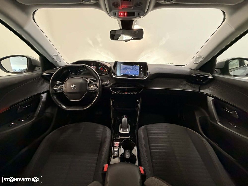 Peugeot e-2008 50 kWh Active - 9