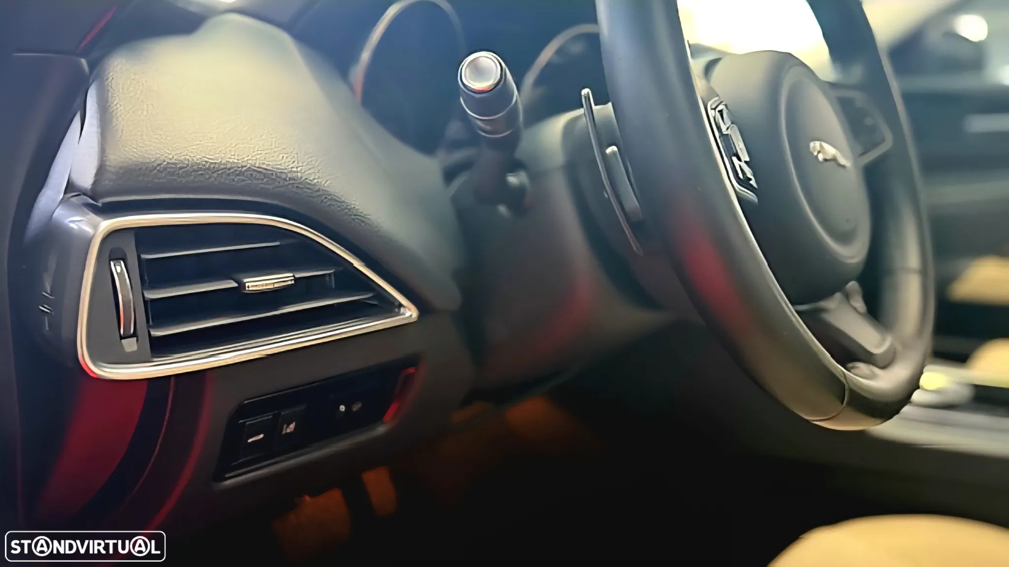 Jaguar XE 2.0 D Prestige Aut. - 12