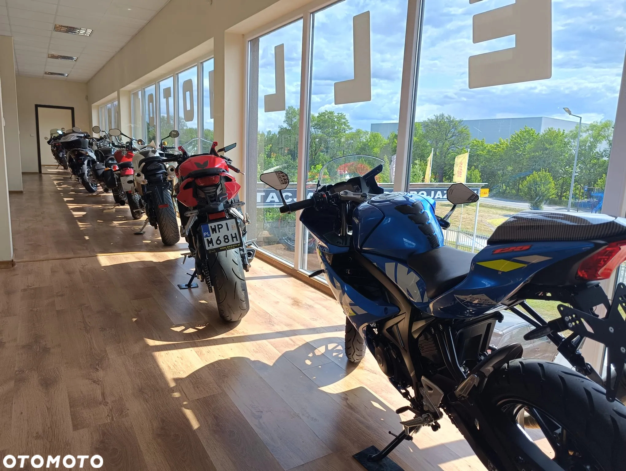 Suzuki GSX-R - 13