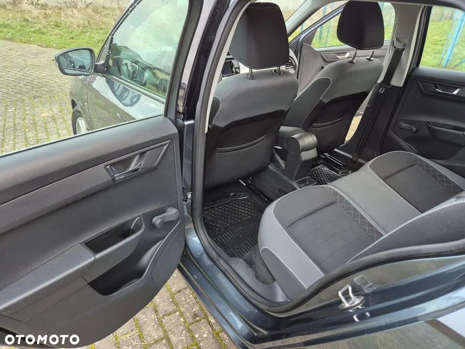 Skoda Fabia 1.0 TSI Ambition - 8