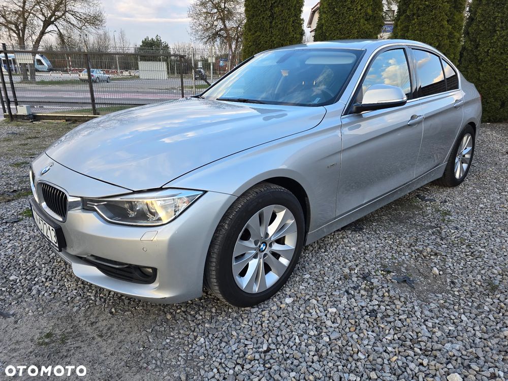 BMW Seria 3 320d - 9