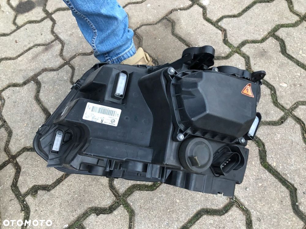VW AMAROK 2H3 LIFT LAMPA PRZEDNIA PRAWA XENON LED - 4