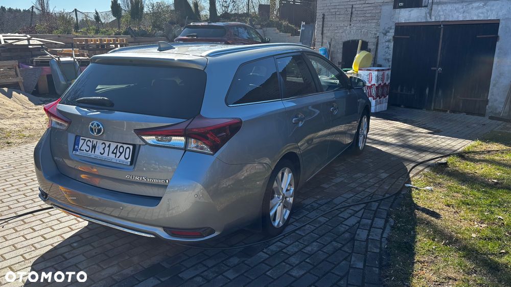 Toyota Auris Hybrid 135 Active - 8