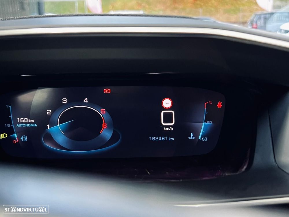 Peugeot 2008 1.5 BlueHDi Allure - 24