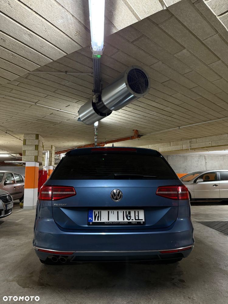 Volkswagen Passat 2.0 TDI SCR DSG 4Motion Business - 6