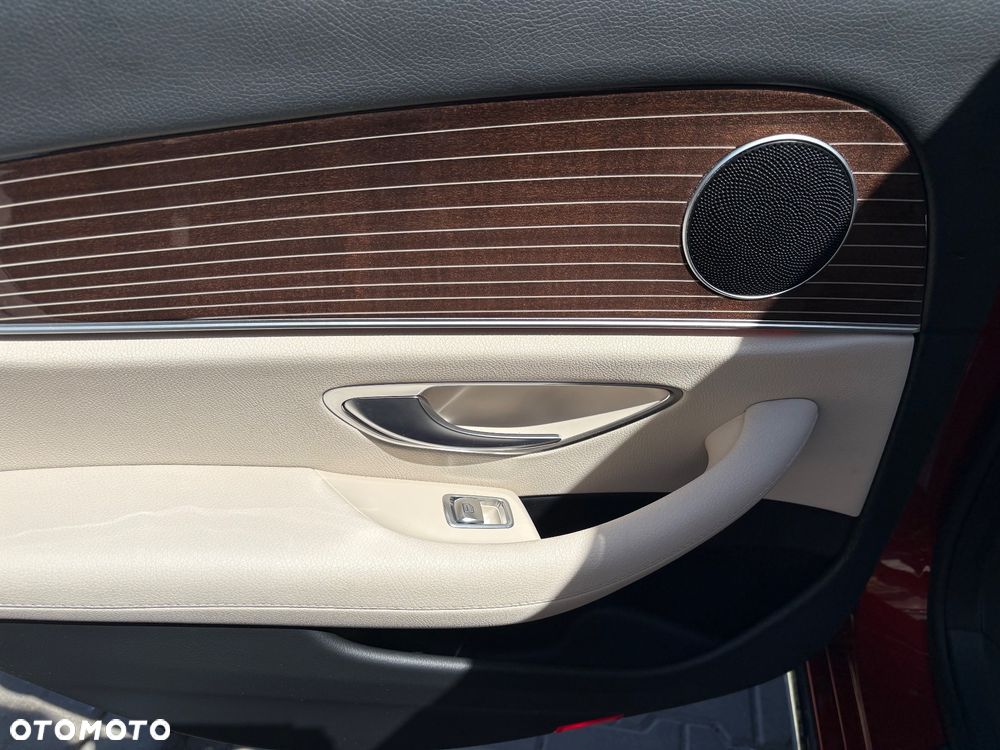 Mercedes-Benz Klasa E 220 d 4Matic 9G-TRONIC Avantgarde - 25