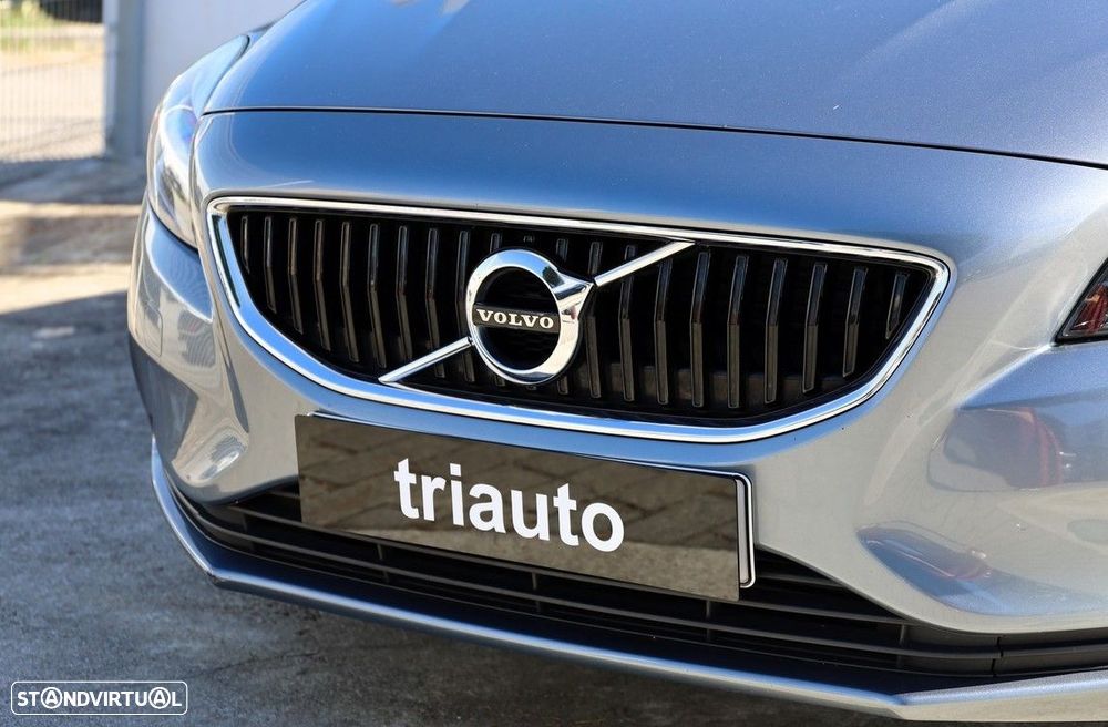 Volvo V40 1.5 T3 Sport Edition Plus Geartronic - 23