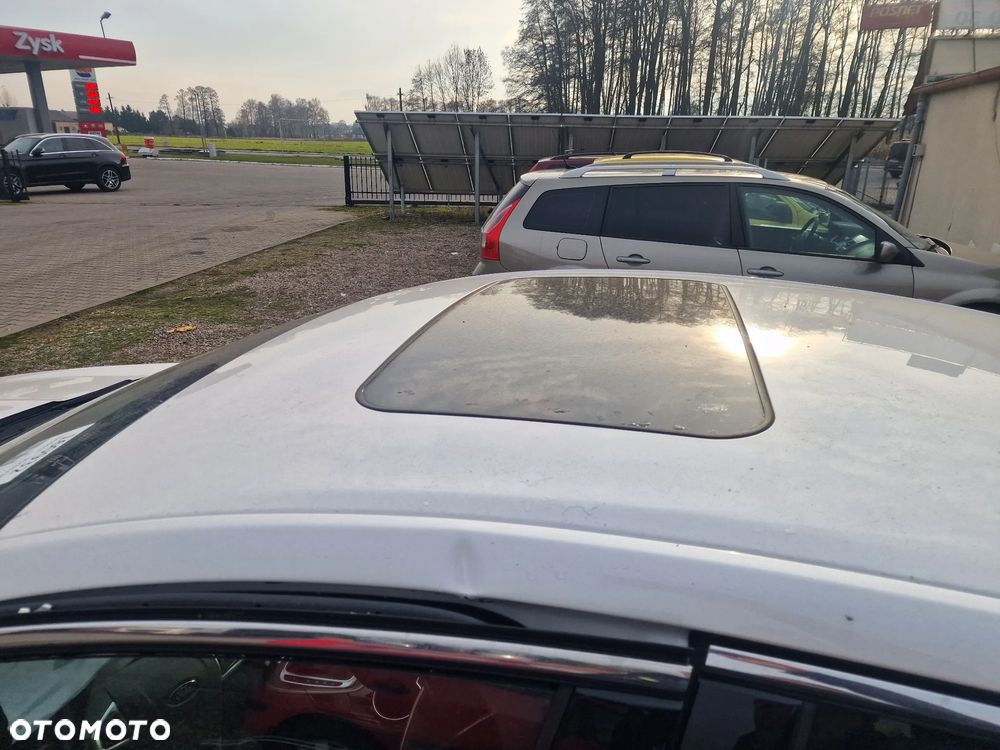 Ford Mondeo 2.0 Hybrid Vignale - 24