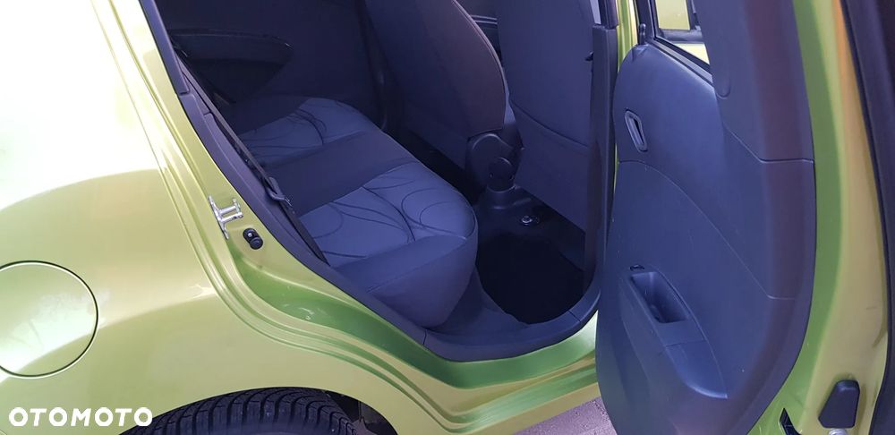 Chevrolet Spark 1.2 LT+ - 12