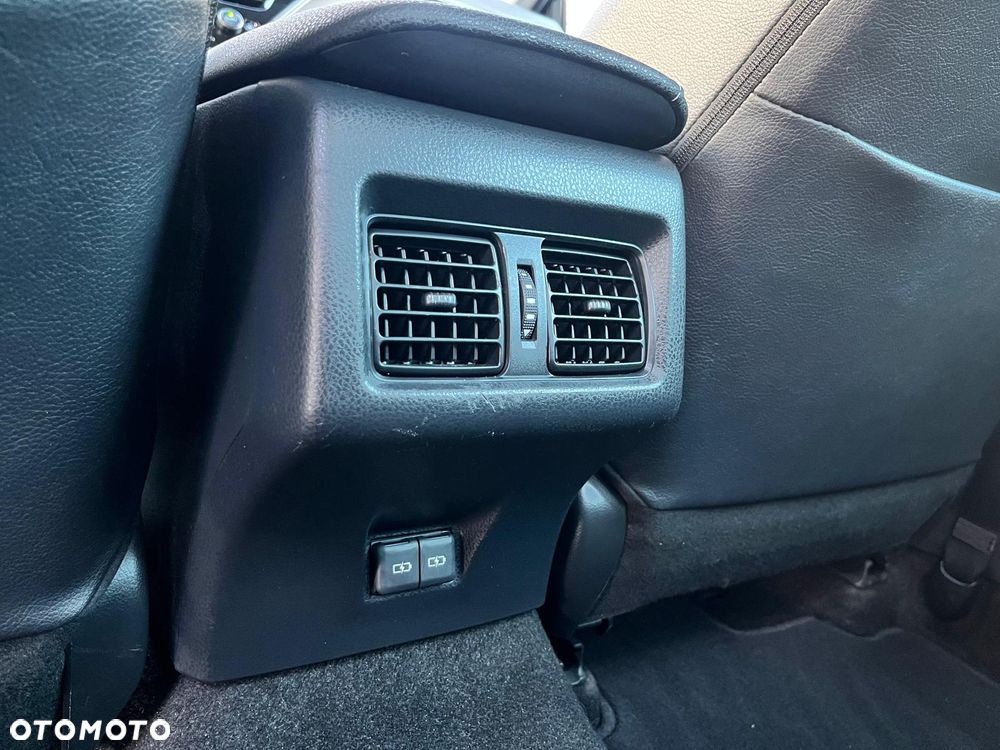 Toyota Camry 2.5 Hybrid Prestige CVT - 36