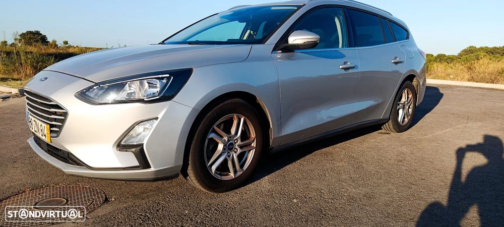 Ford Focus SW 1.5 TDCi EcoBlue Business - 3