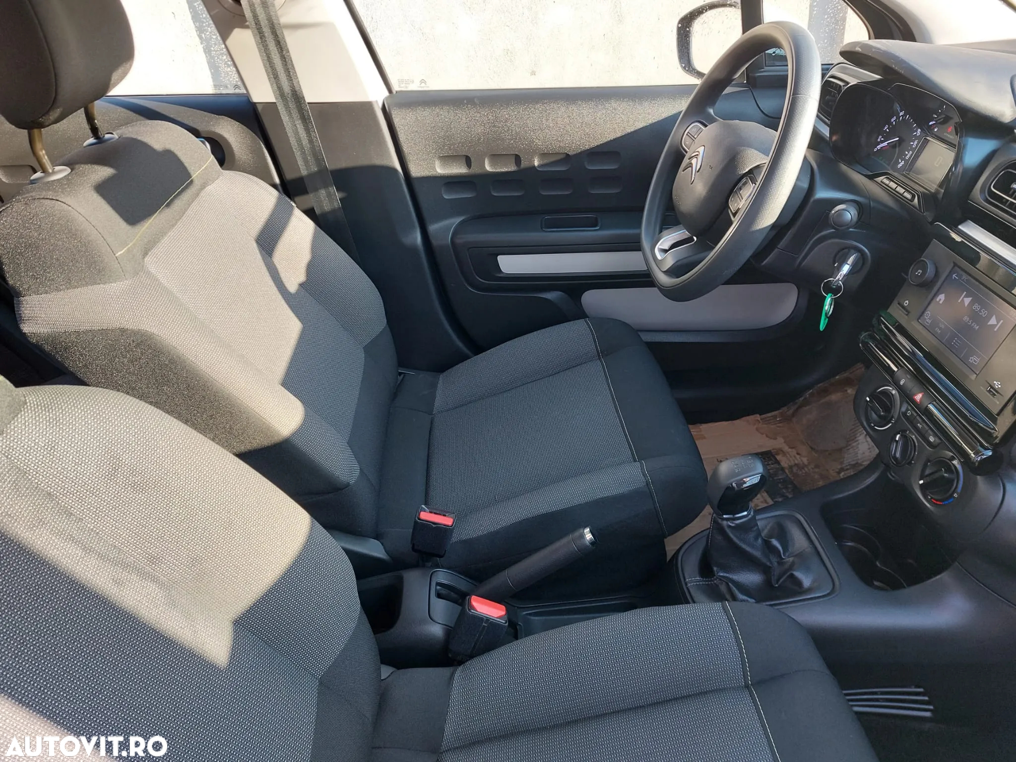 Citroën C3 1.2 PureTech 83 S&S BVM5 PLUS - 12
