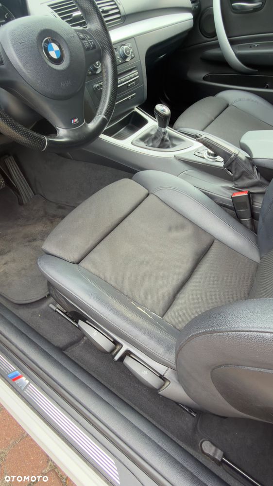 BMW Seria 1 120d - 15