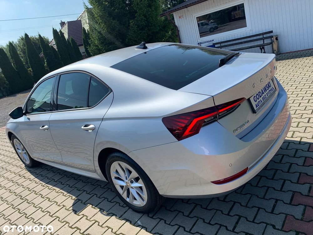 Skoda Octavia 1.5 TSI ACT Ambition - 3