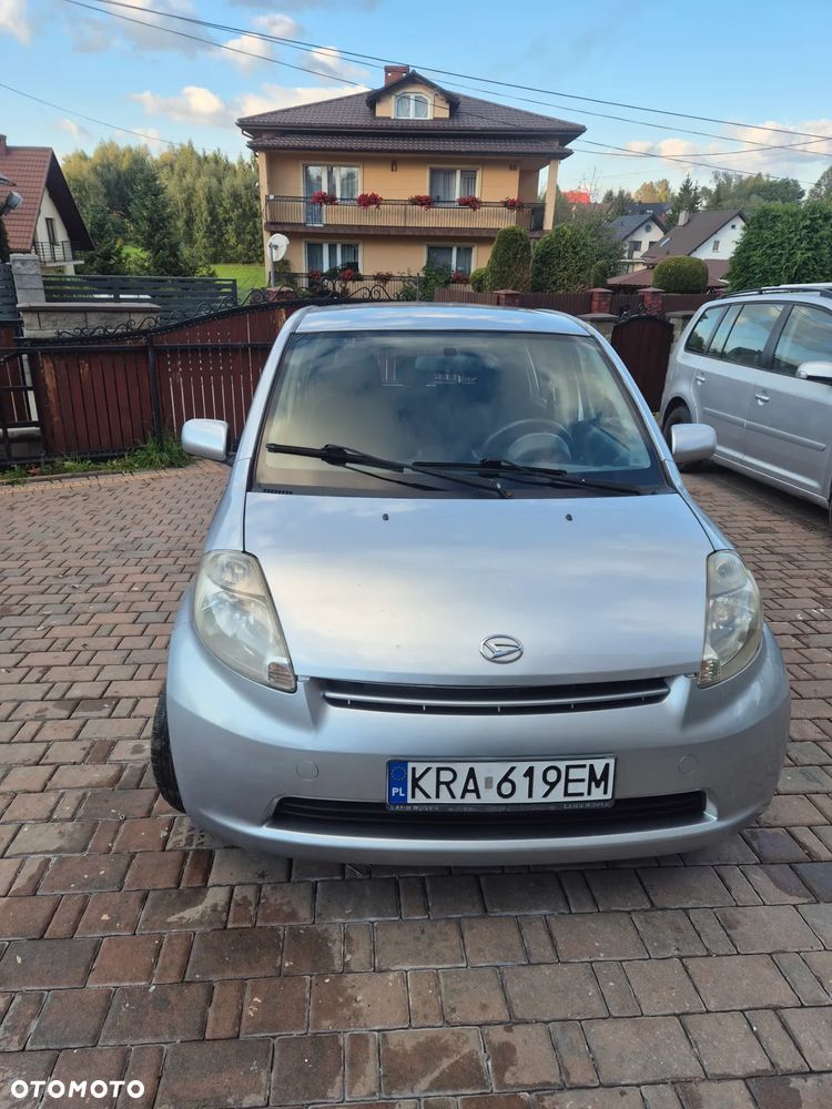 Daihatsu Sirion 1.0 - 2