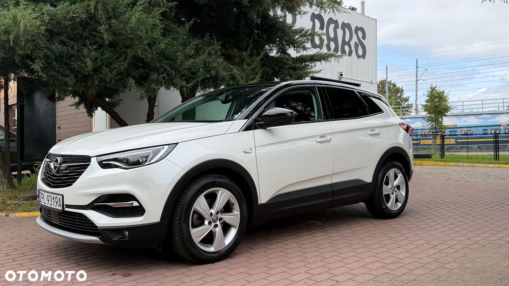 Opel Grandland X 1.2 T Innovation S&S - 4