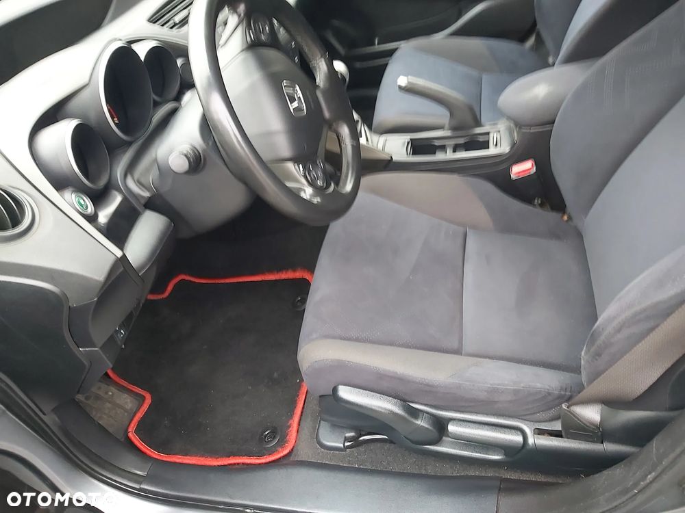 Honda Civic 1.8 i-VTEC Sport Black Edition - 9