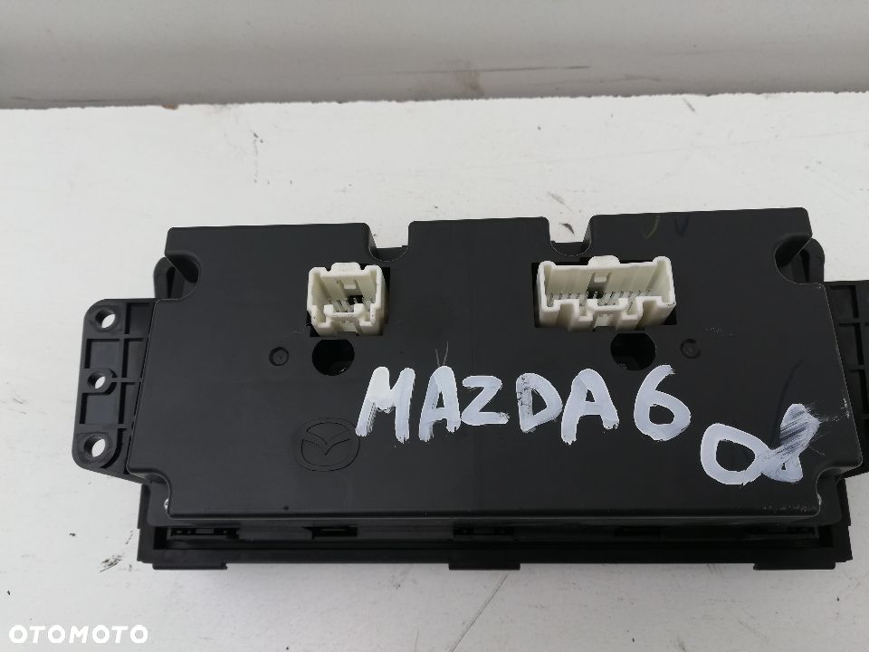 Panel Klimatyzacji Sterowania Nawiewu Mazda 6 GH - 2