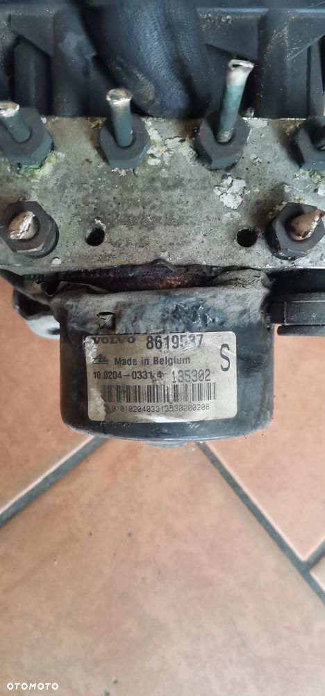 Pompa abs Volvo S80 V70 8619537 - 3
