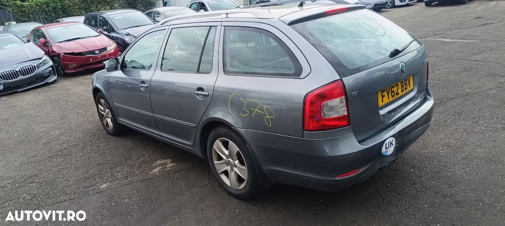 Dezmembrari / Dezmembrez Skoda Octavia 2 Combi Facelift 2.0 TDI CFHC cutie viteze automata cod culoare LF8L - 3