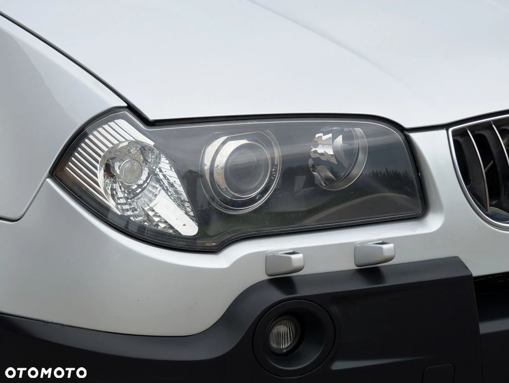 BMW X3 xDrive25i Edition Exclusive - 10