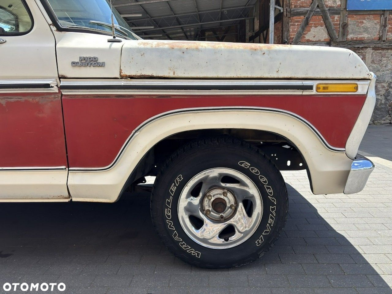 Ford Inny - 9