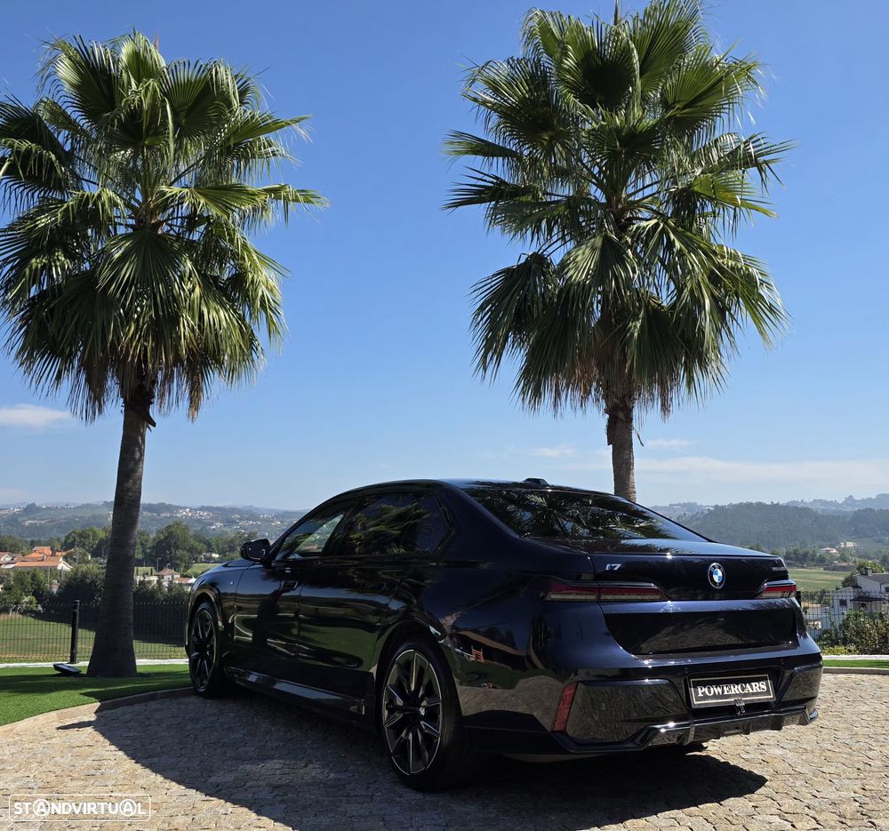 BMW i7 xDrive50 - 9