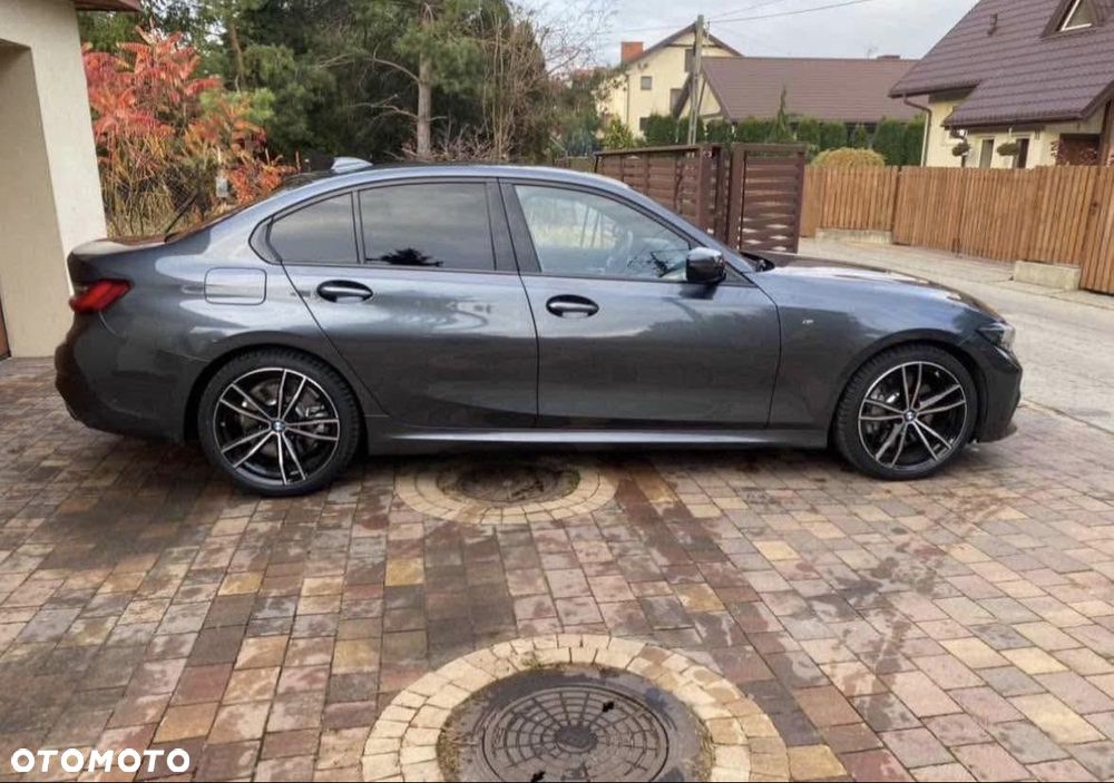 BMW Seria 3 330i xDrive M Sport sport - 15