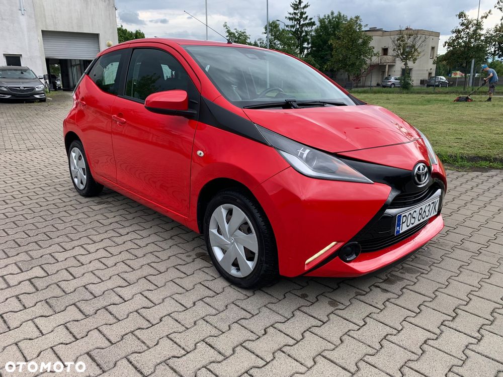 Toyota Aygo x-play Eco - 3
