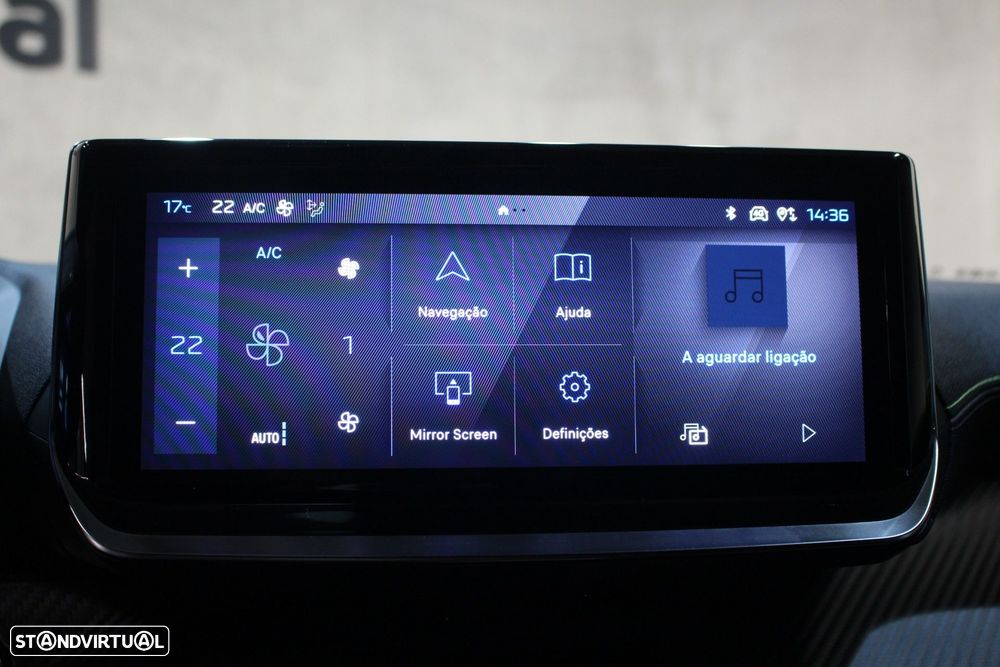 Peugeot e-2008 50 kWh GT - 14