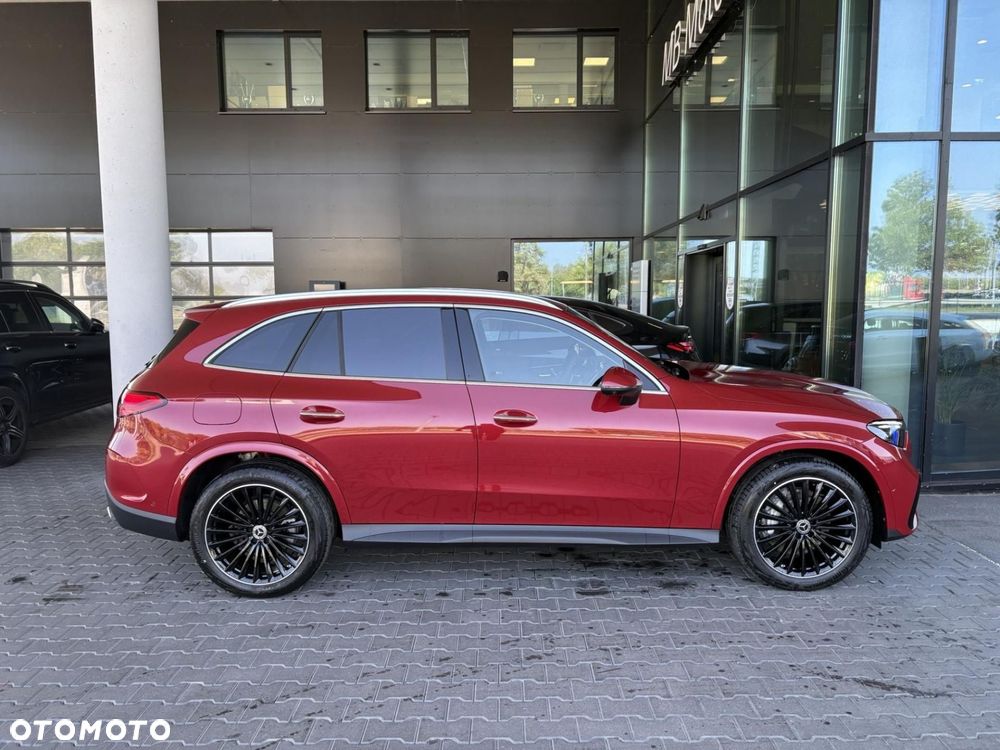 Mercedes-Benz GLC - 4