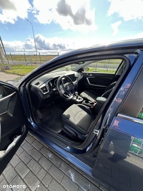 Kia Ceed - 7