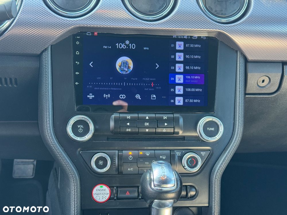 Ford Mustang 2.3 EcoBoost - 28