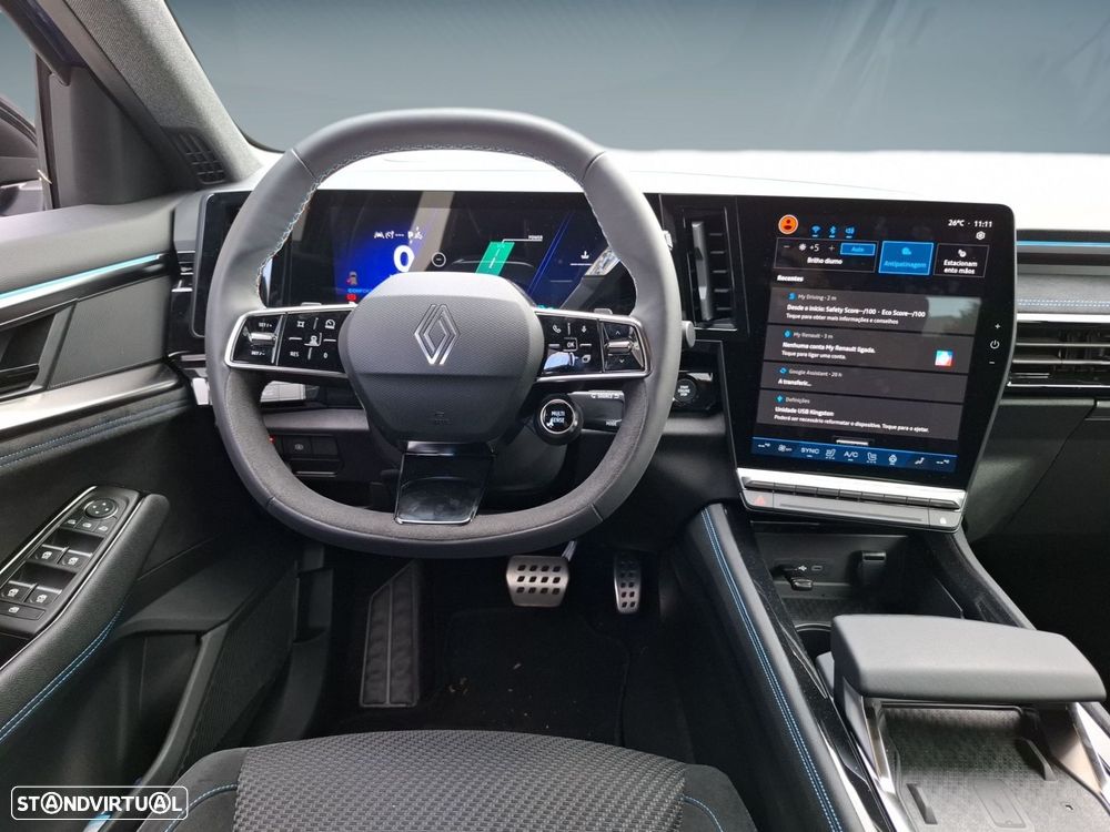 Renault Austral 1.2 E-Tech Iconic Espirit - 13