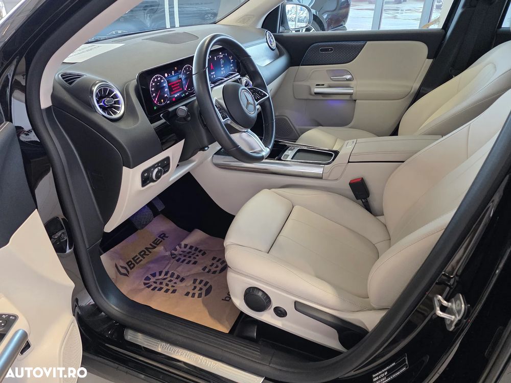 Mercedes-Benz GLA - 6