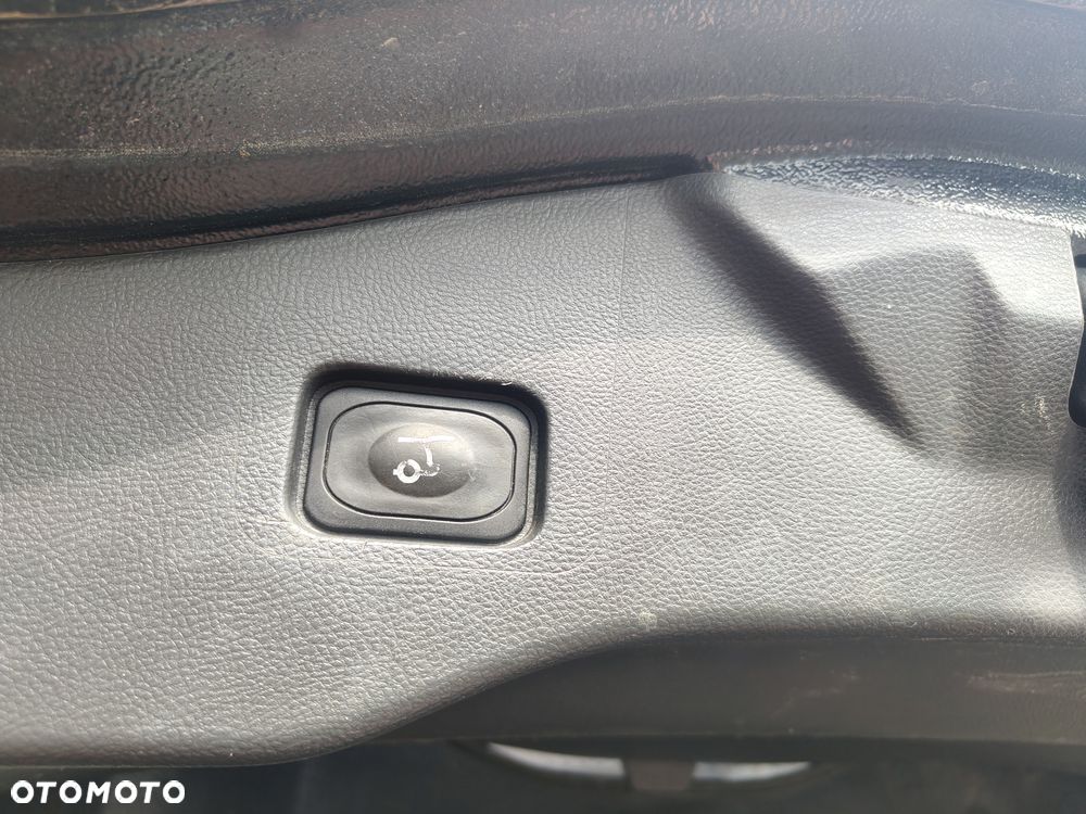 Ford Mondeo 2.0 TDCi PowerShift-Aut Allrad Business Edition - 16