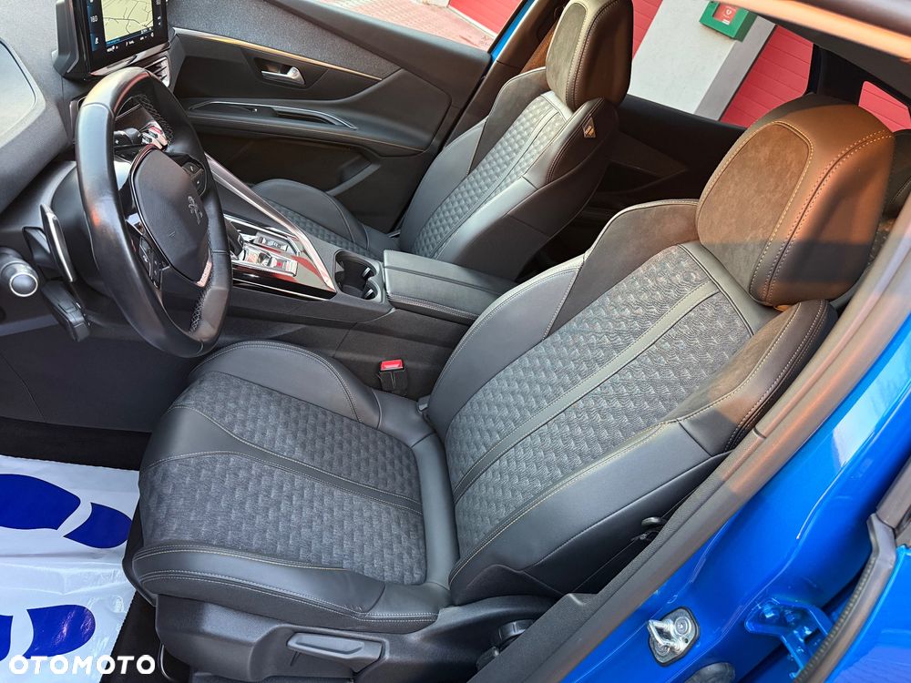 Peugeot 3008 1.5 BlueHDi Road Trip S&S EAT8 - 21