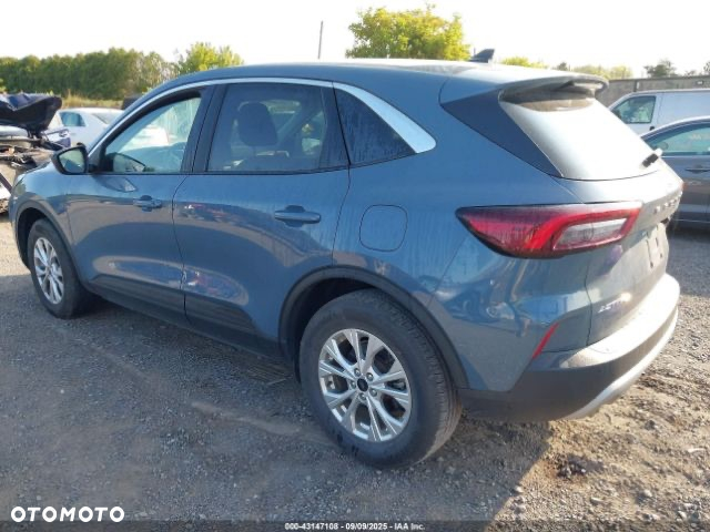 Ford Kuga 1.5 EcoBoost TITANIUM - 8