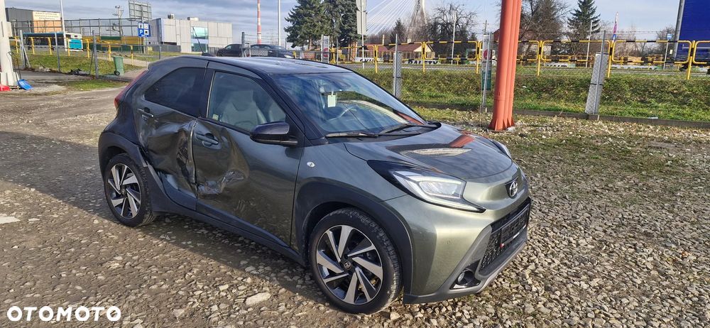 Toyota Aygo X 1.0 VVT-i Executive CVT - 11