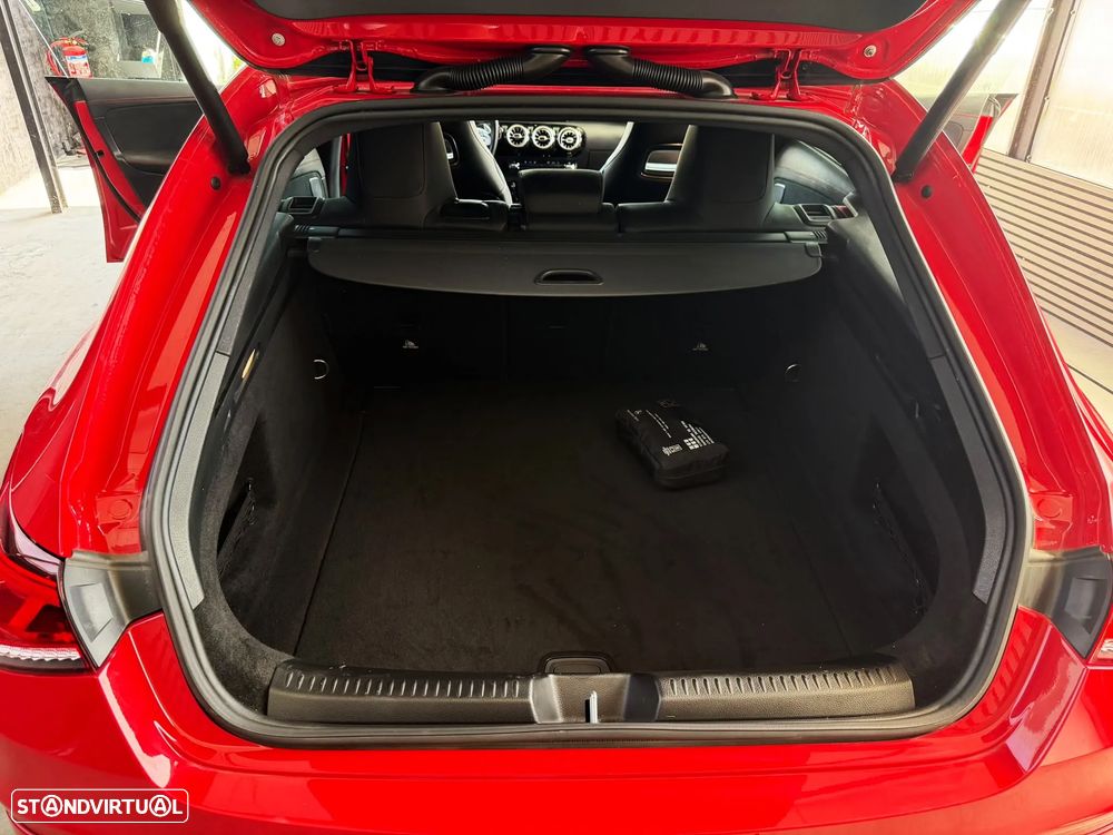 Mercedes-Benz CLA 35 AMG 4Matic - 23
