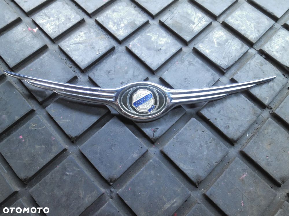 Emblemat maski CHRYSLER PT Cruiser 2001-05 - 1