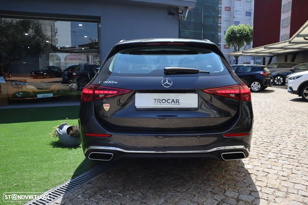 Mercedes-Benz C 300 e AMG Line - 15