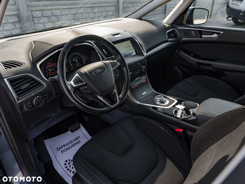 Ford S-Max 2.0 EcoBlue Titanium - 16